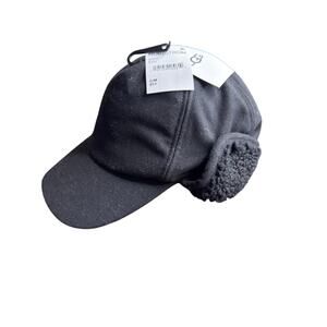 UGG Men's Lockwood Black Wool Blend Shearling Flap Cap Hat Trim, Size S/M NWT